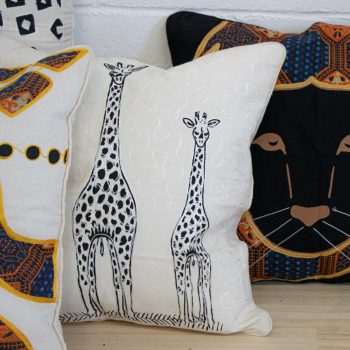 Giraffe cushion cover