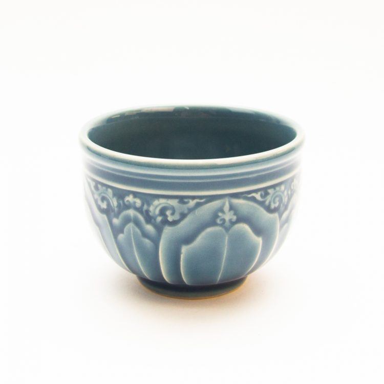 Blue lotus teacup | Gallery 1
