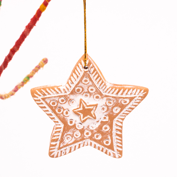Terracotta star decoration | TradeAid