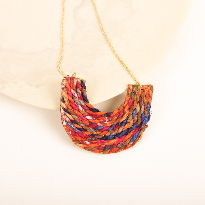 Recycled thread necklace