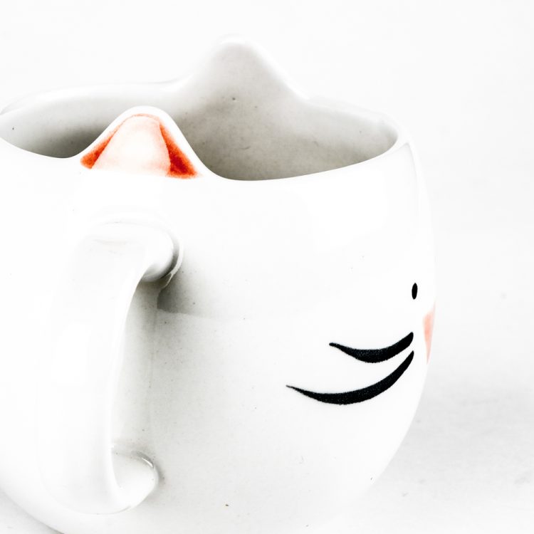 White cat mug | Gallery 2
