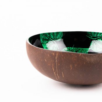 Palm leaf coconut bowl | Gallery 2 | TradeAid