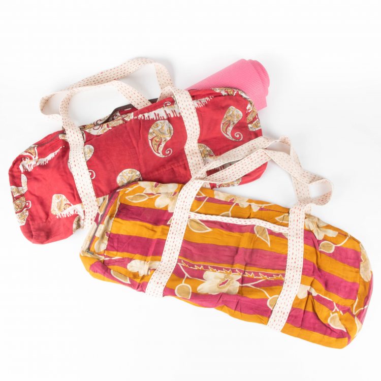 Recycled sari yoga bag | TradeAid