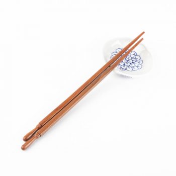 Chopsticks with carved top | Gallery 1