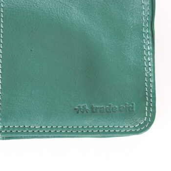Green purse with tassel | Gallery 2 | TradeAid