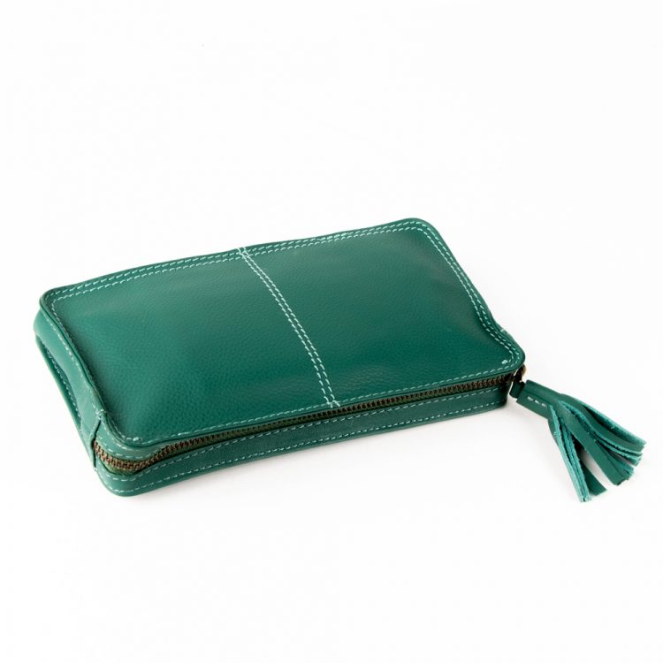 Green purse with tassel | TradeAid