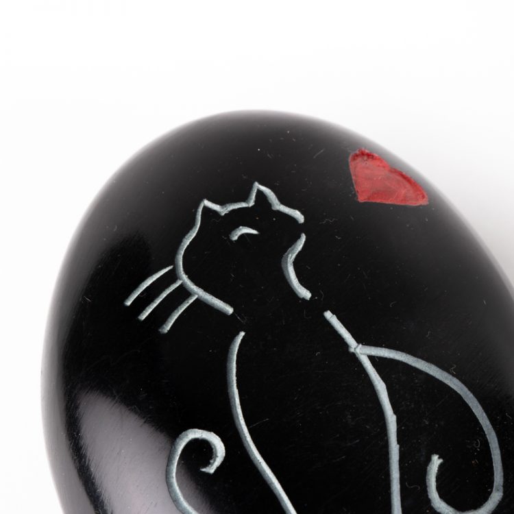 Cat paperweight | Gallery 2 | TradeAid