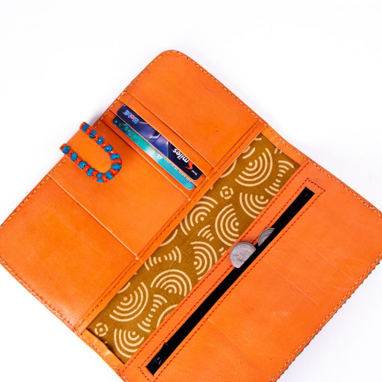 Mushru and leather wallet | Gallery 2