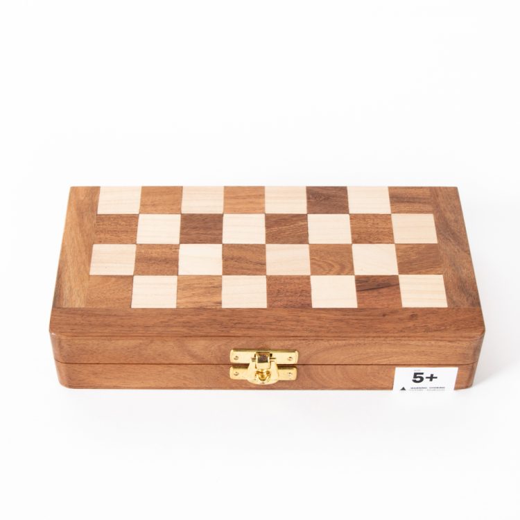 Sheesham wood folding chess set | TradeAid