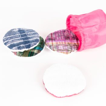 Reusable makeup remover (set of 4) | Gallery 1 | TradeAid