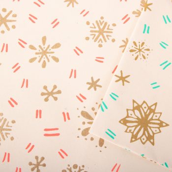 Snowflake wrap with gift tag (set of 2) | Gallery 1 | TradeAid