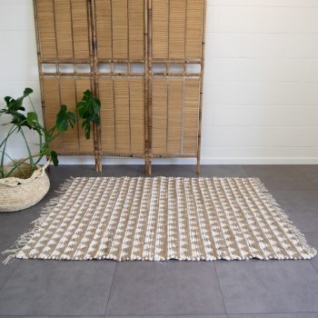 Medium neutral and white triangle rug | TradeAid
