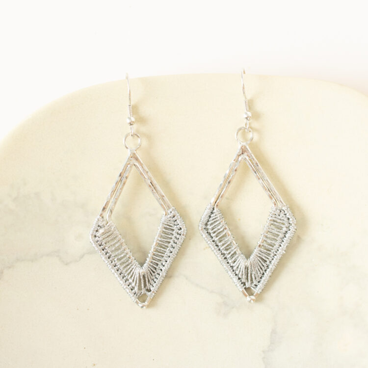 Silver zari earrings | Gallery 2 | TradeAid