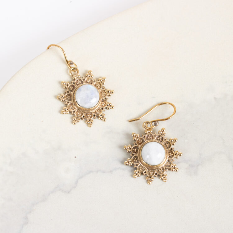 Golden sun earrings | Gallery 2 | TradeAid