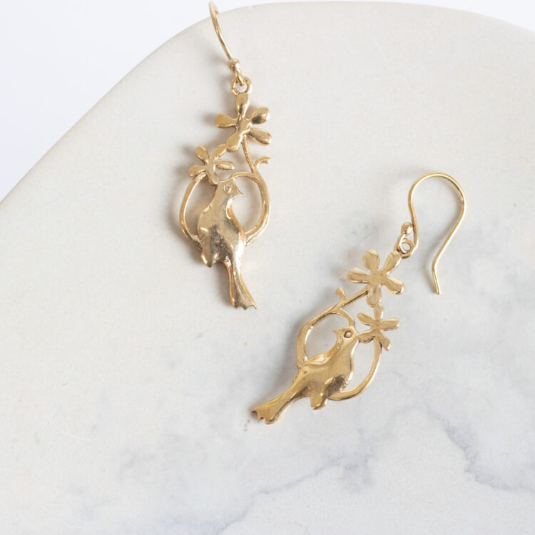 Golden bird earrings | Gallery 1 | TradeAid