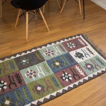 Floral jute and wool rug | TradeAid