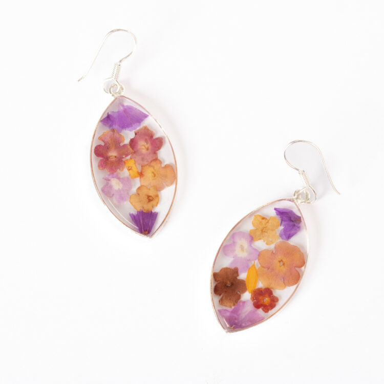 Resin earrings | Gallery 1 | TradeAid