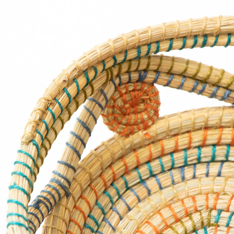 Ornate colourful kaisa bowl | Gallery 1