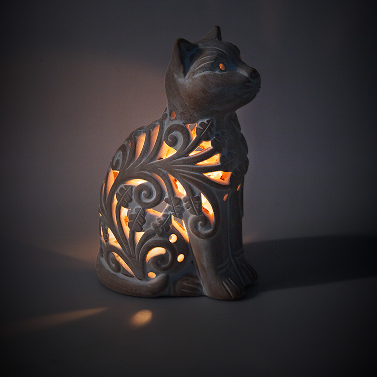 Terracotta cat tealight holder